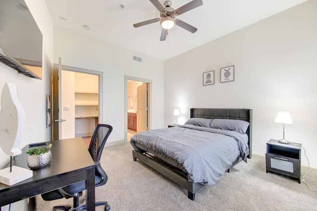 Chic 1Br Near Nrg With Pool Wifi Freeparking Apartment Houston Exterior foto